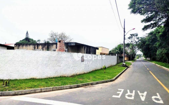 Casa com 2 quartos na Rua Vinte e Um de Abril, 43, São José do Imbassaí