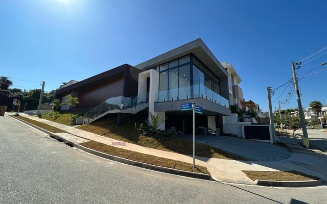 Casa de Condomínio na Avenida Maria Hannickel Nascimento, 15