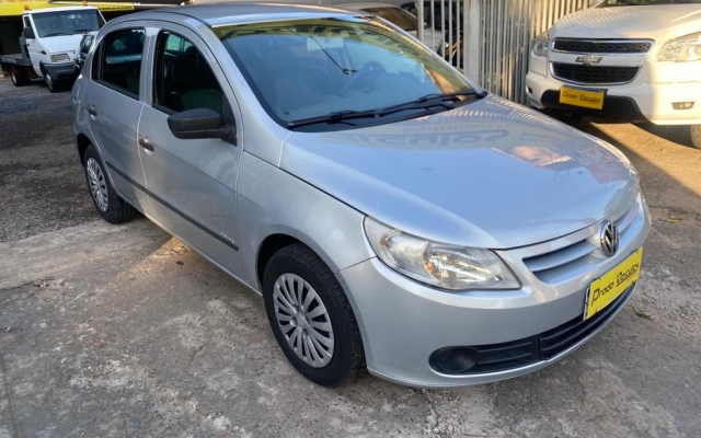 comprar Volkswagen Gol g5 2010 em Goiânia - GO