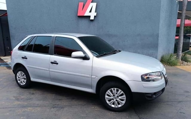 Carro brasileiro Volkswagen Gol Trend 2 portas para GTA IV