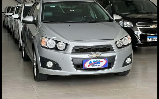 Preço de Chevrolet Sonic Sedan LTZ 1.6 (Aut) 2014: Tabela FIPE