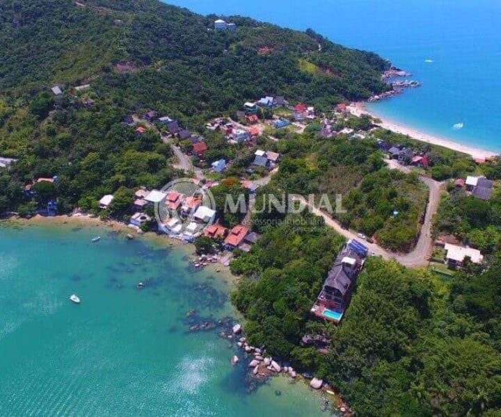 Anúncio vende areia da praia de Bombinhas