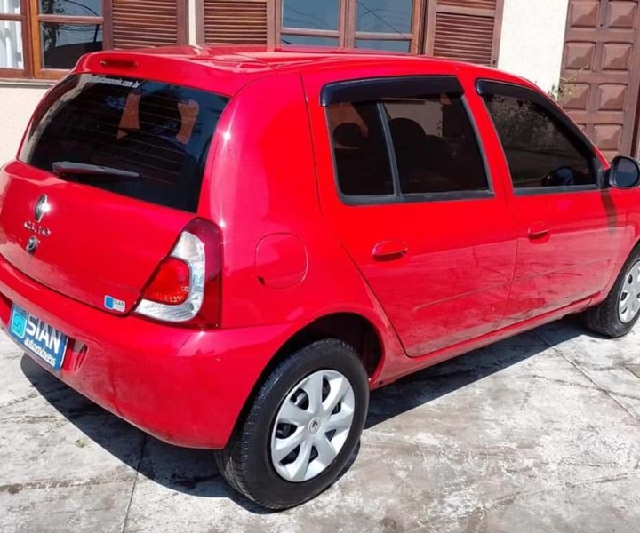 Renault Clio 2016 por R$ 33.900, Curitiba, PR - ID: 5696194