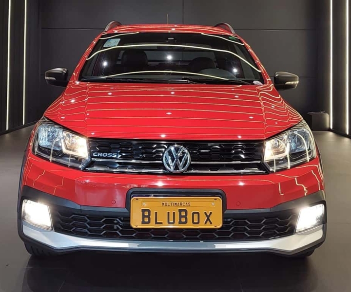 Volkswagen Saveiro CROSS 1.6 T.Flex 16V CD Vermelha - Blu Box Multimarcas