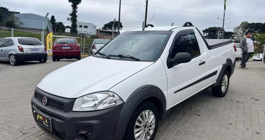 Fiat Strada WORKING - Branca - 2014/2014