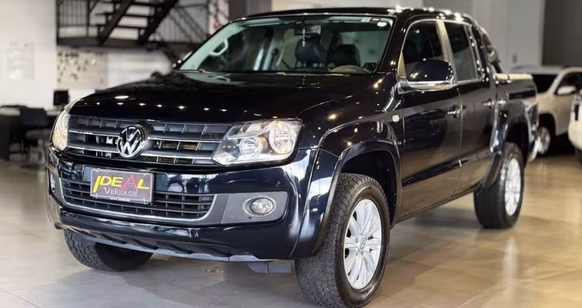 Volkswagen Amarok HIGHLINE 4X4 - Preta - 2014/2014