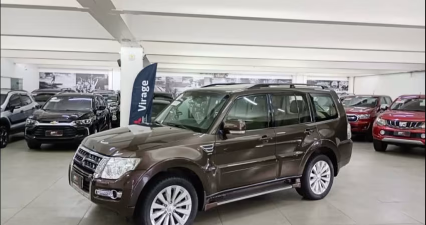 Mitsubishi PAJERO FULL 3.2 HPE 4X4 16V TURBO INTERCOOLER DIESEL 4P AUTOMÁTICO