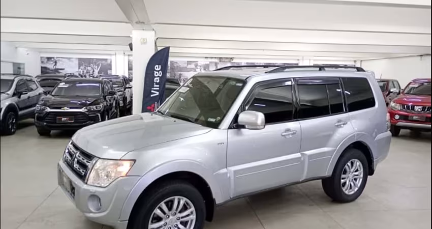 Mitsubishi PAJERO FULL 3.2 HPE 4X4 16V TURBO INTERCOOLER DIESEL 4P AUTOMÁTICO