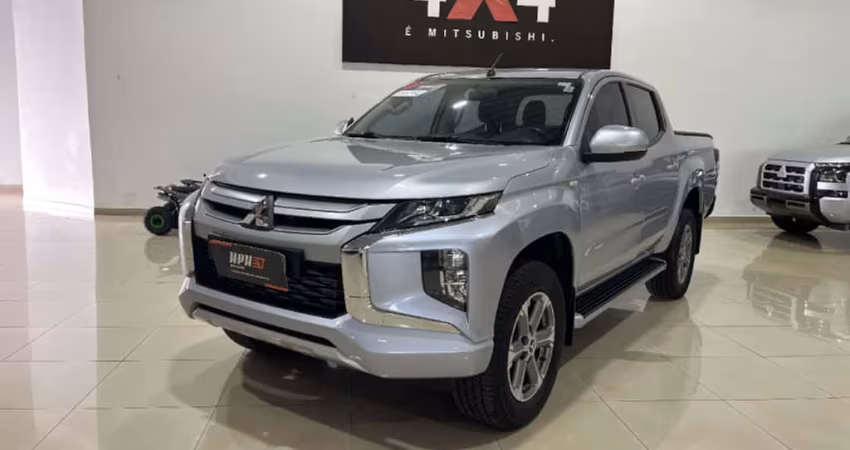 Mitsubishi L200 TRITON 2.4 16V TURBO DIESEL SPORT GLS CD 4P 4X4 AUTOMÁTICO
