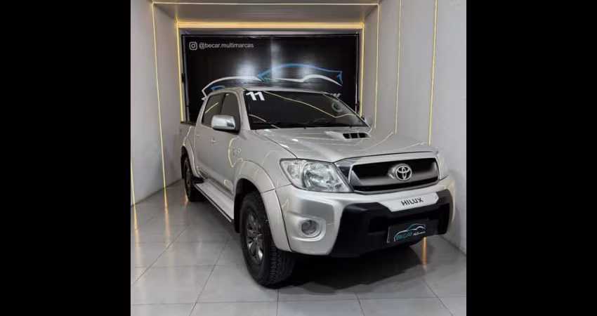 Toyota Hilux CD SRV D4-D 4x4 3.0  TDI Dies  - Prata - 2010/2011