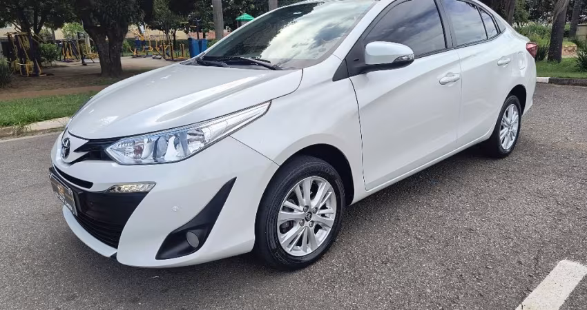 Yaris sedan xl 1.5 automático 2019