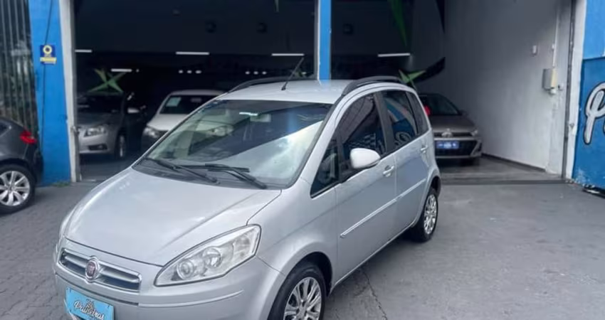 FIAT IDEA ATTRACTIVE 1.4 5P 2015