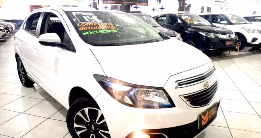 Chevrolet Onix Flex Automático