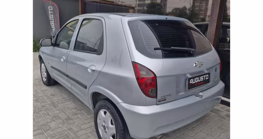 Chevrolet Celta Spirit/ LT 1.0 MPFI 8V FlexP. 5p  - Prata - 2011/2012