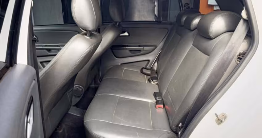 VOLKSWAGEN SPACEFOX TREND GII 2012