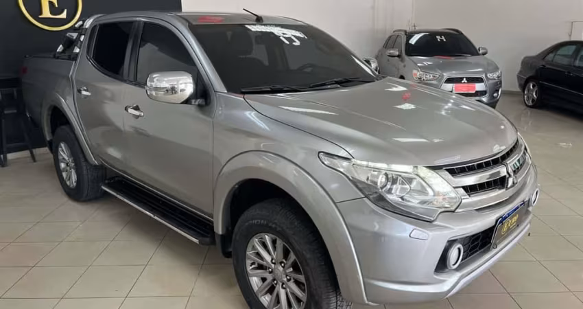 Mitsubishi L200 triton 2019 2.4 16v turbo diesel sport hpe-s cd 4p 4x4 automático