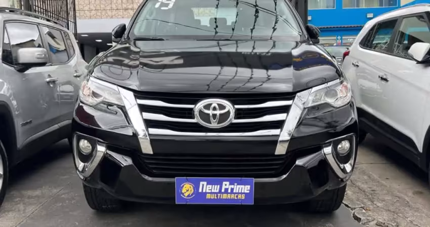 Toyota Hilux sw4 2019 2.7 srv 7 lugares 4x2 16v flex 4p automático