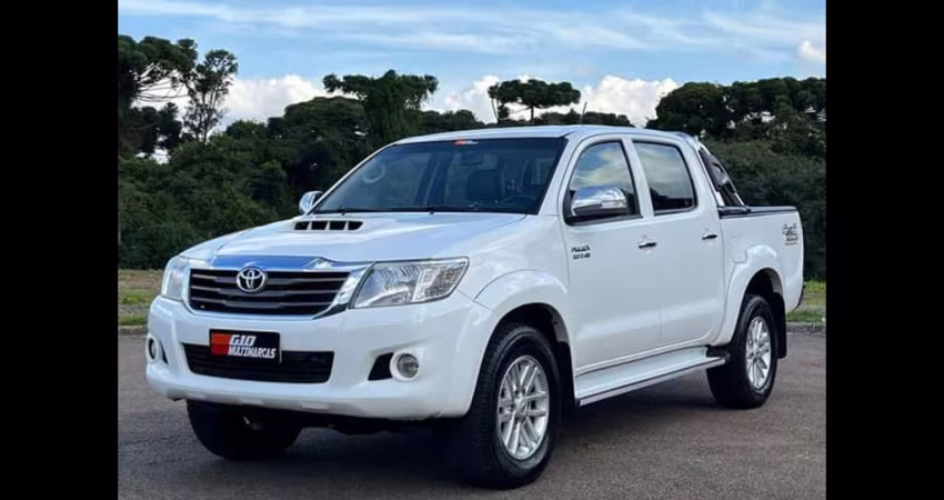 TOYOTA HILUX CD 4X4 SRV 2014