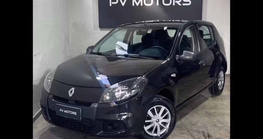 Renault Sandero Authentique Hi-Flex 1.0 16V 5p - Preta - 2013/2014