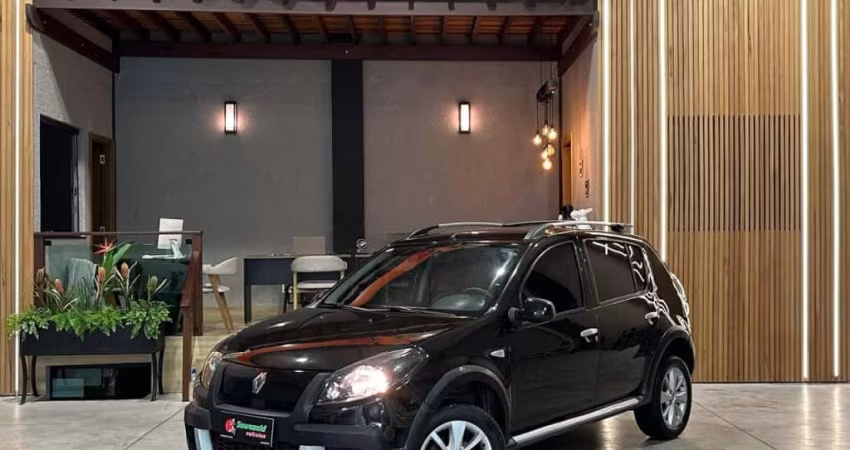 RENAULT SANDERO 1.6 STEPWAY 16V FLEX 4P AUTOMÁTICO