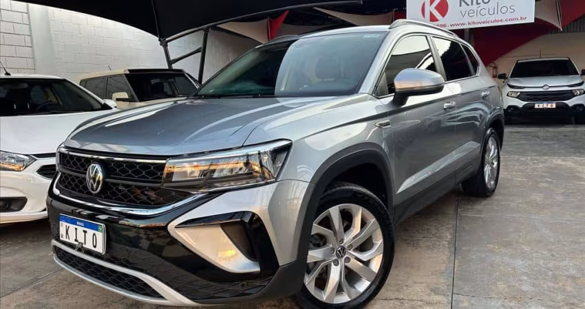 VOLKSWAGEN TAOS 1.4 250 TSI TOTAL FLEX COMFORTLINE AUTOMÁTICO