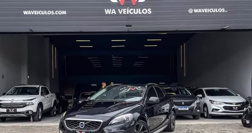 VOLVO V40 T-5 CROSS COUNTRY DYNAMIQUE 2.0 AWD AUT 2014