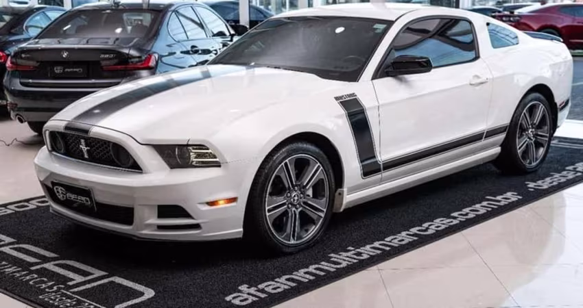 FORD MUSTANG 3.7 V6 305CV AUT./2013