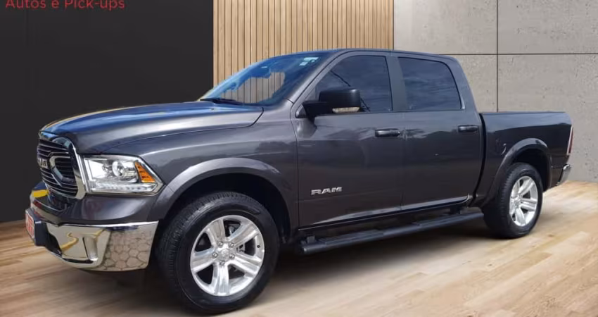 Ram Classic LARAMIE 5.7 CD V8 4X4 Aut.  - Cinza - 2023/2023