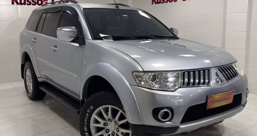 Mitsubishi Pajero dakar 2011 3.2 hpe 4x4 7 lugares 16v turbo intercooler diesel 4p automático