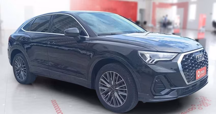 Audi Q3 2024 2.0 tfsi sportback performance black plus quattro