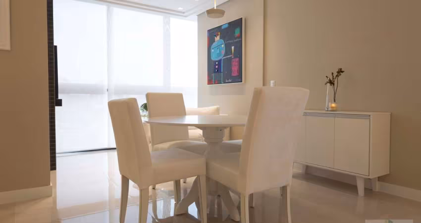 Apartamento Alto Padrão em Estreito, Florianópolis/SC
