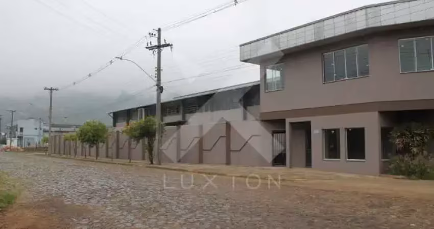 Barracão / Galpão / Depósito para alugar na Frederico Alfredo Roennau, 60, Centro, Três Coroas