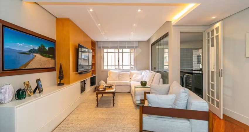 Apartamento com 3 quartos à venda na Desemb Alves Nogueira, 189, Petrópolis, Porto Alegre