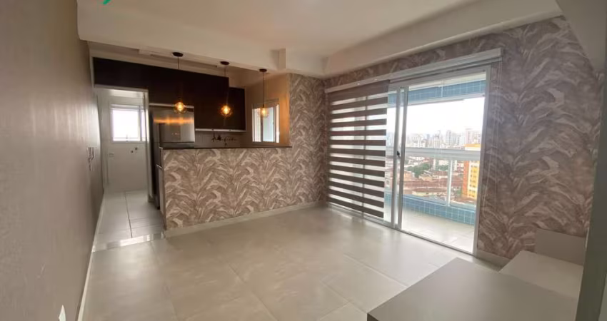 Ed. Pátio 21 - Apartamento com 1 quarto semi-mobiliado à venda em prédio com lazer, no bairro Encruzilhada, em Santos - SP