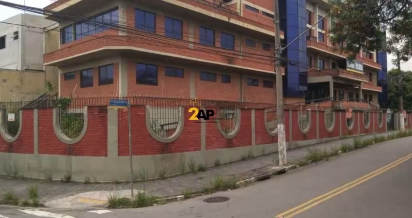 Prédio comercial com 4098m² para locação