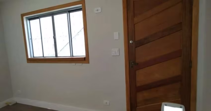 Imóvel à venda em São Paulo-SP: Casa de 100m², 2 quartos, 2 salas e 2 vagas no Butantã!