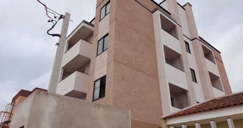 Excelente apto 3Q, 2 vagas de garagem, sacada com churrasq