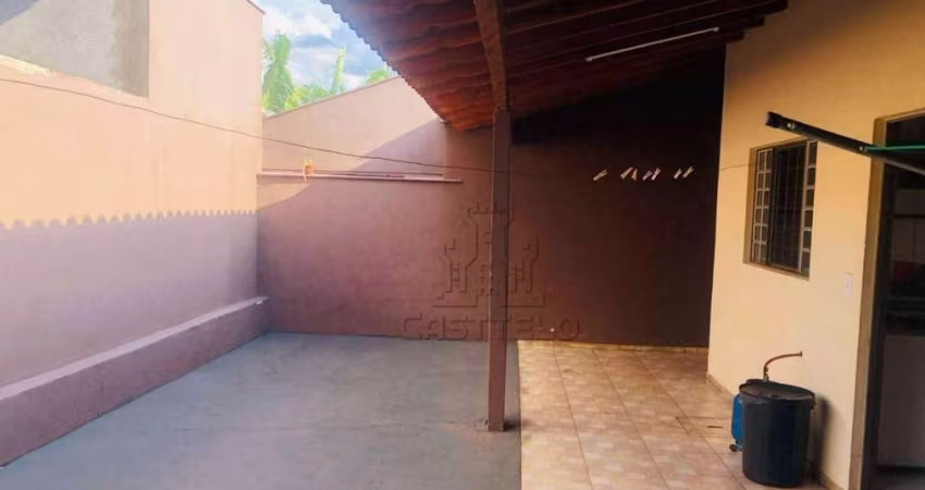 Casa com 3 dormitórios à venda, 100 m² por R$ 360.000,00 - Jardim Arapongas - Londrina/PR