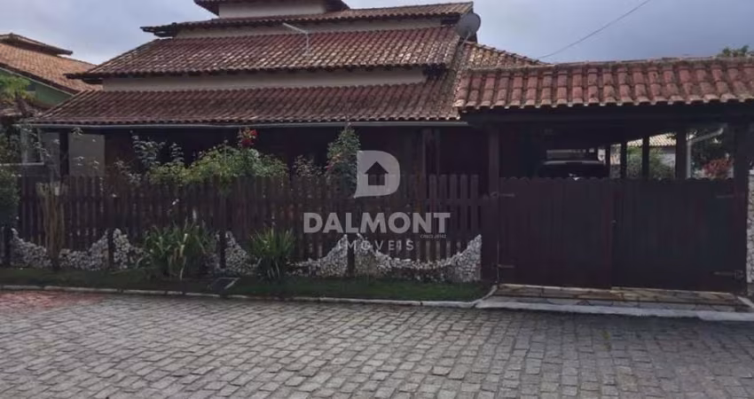 Caravelas - Búzios - Magnifica casa com 900 M²