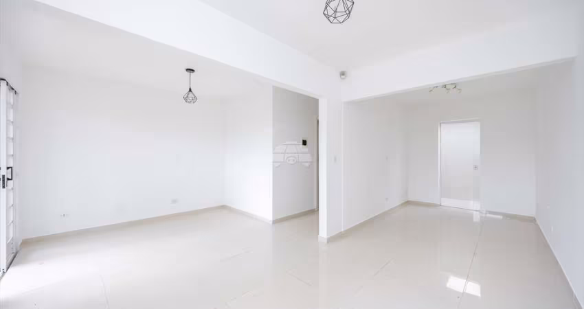 Casa com 1 quarto à venda na Rua Minas Gerais, 288, Vila Itaqui, Campo Largo