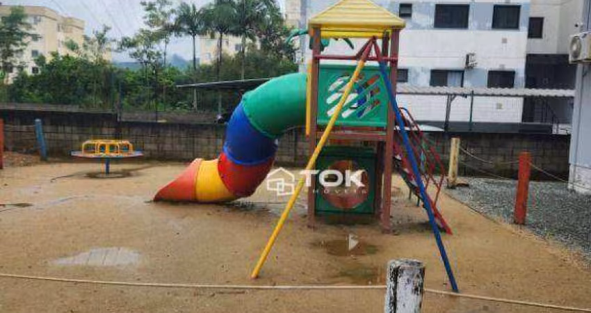 Apartamento com 02 Dormitório