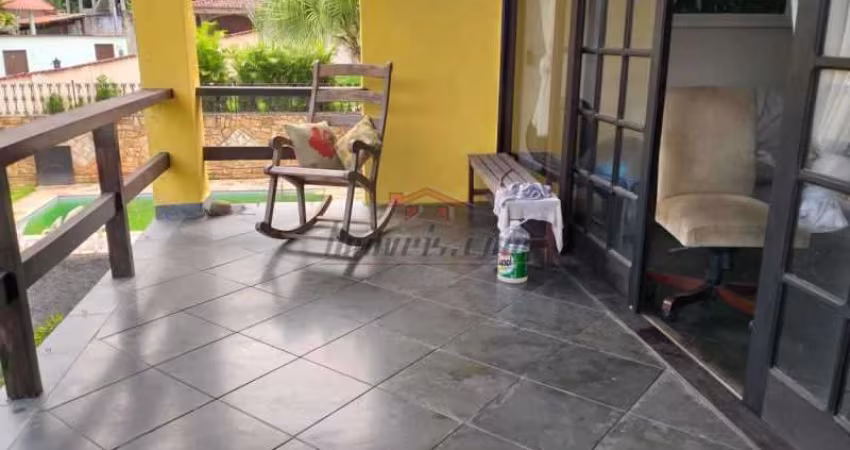 Casa em condomínio fechado com 4 quartos à venda na Rua Adalgisa Neri, 54, Taquara, Rio de Janeiro