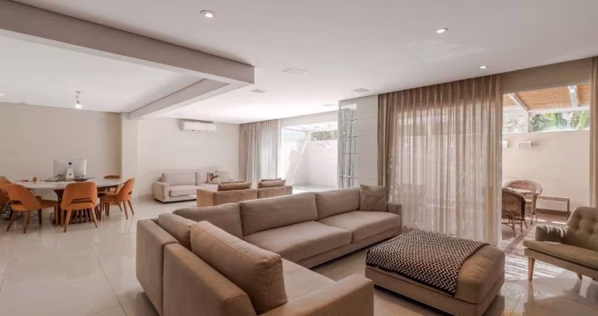 Casa com 3 dormitórios à venda, 320 m² por R$ 3.900.000 - Vila Progredior - São Paulo/SP