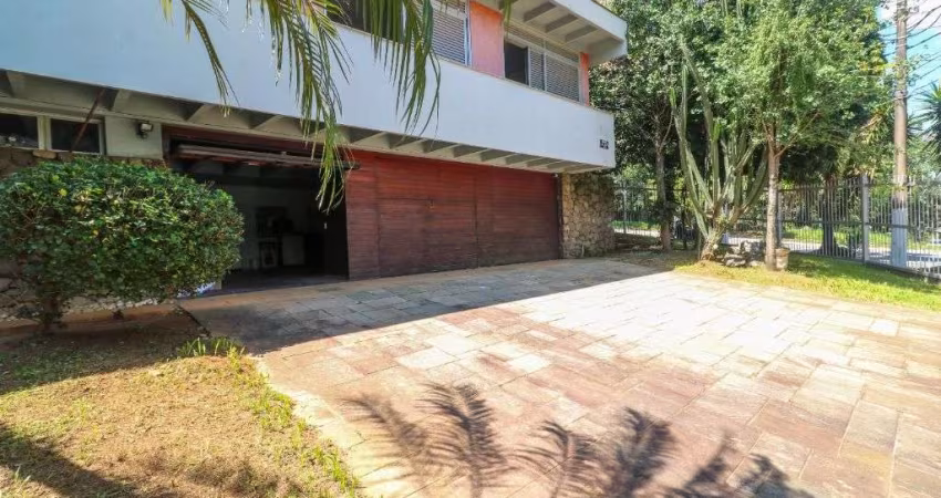 Casa com 4 dormitórios à venda, 466 m² por R$ 2.800.000,00 - Jardim Guedala - São Paulo/SP