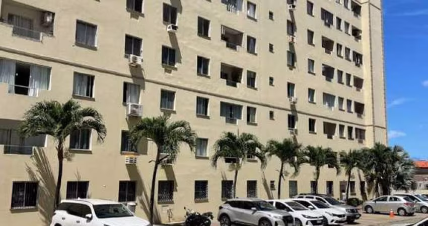 Cobertura no centro de Lauro com 2/4.