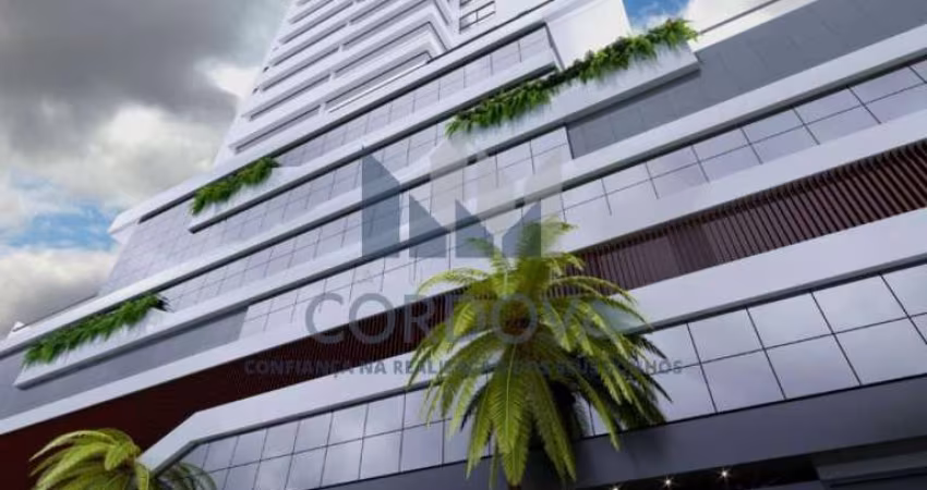 Apartamento amplo com 4 suítes distribuídos em 193,42 m2, vista mar.