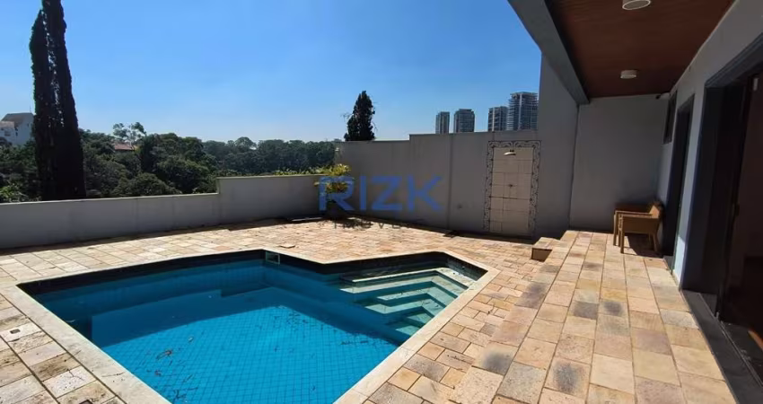 Casa com 4 quartos em  Condominio  no Morumbi