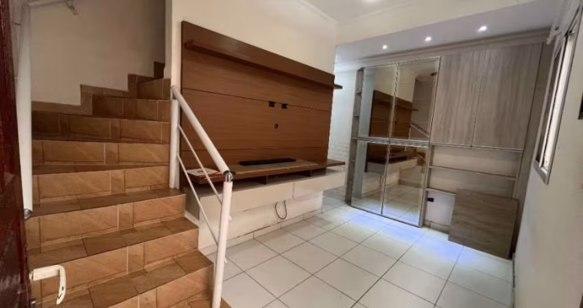 Tude Bastos  - Sobrado de Condomínio 02 dorm - 315 mil
