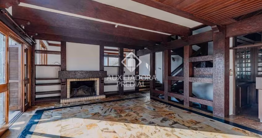 Casa com 4 quartos à venda na Rua Pareci, 206, Vila Assunção, Porto Alegre