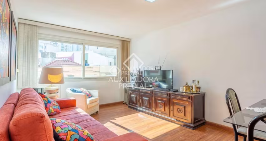 Apartamento com 2 quartos à venda na Rua Coronel Genuino, 194, Centro Histórico, Porto Alegre